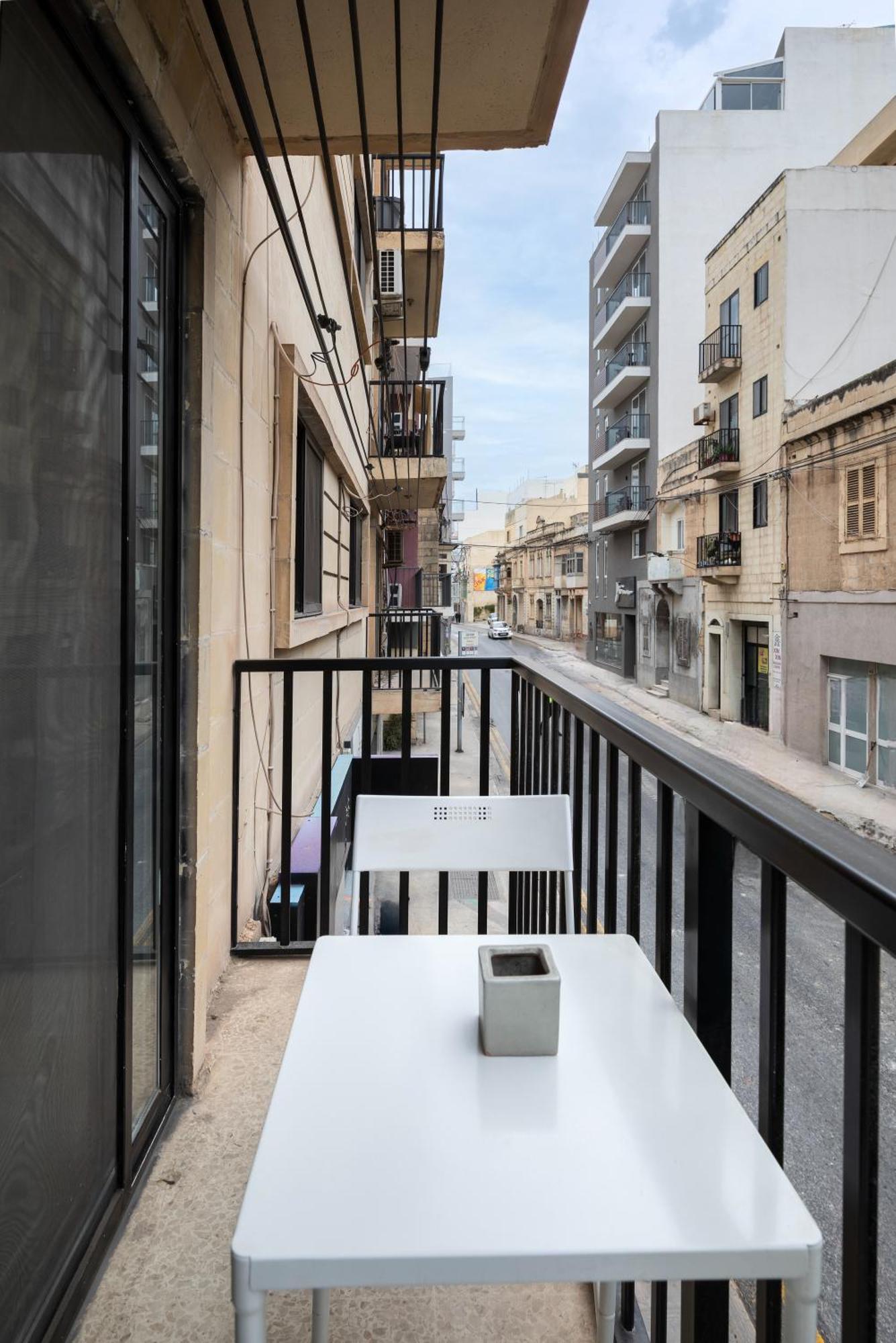 Modern 3 Bedroom & 3 Bathroom Apartment - Near Balluta Bay Saint Julian's Luaran gambar